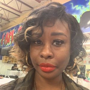 Meet your Posher, Markiea